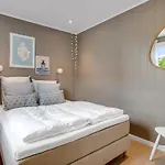 Prázdninový dům Adia - 650m From The Sea By Interhome *