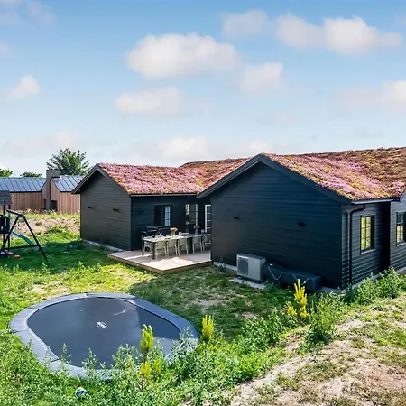 Prázdninový dům Adia - 650m From The Sea By Interhome