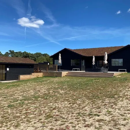 Prázdninový dům Adia - 650m From The Sea By Interhome *